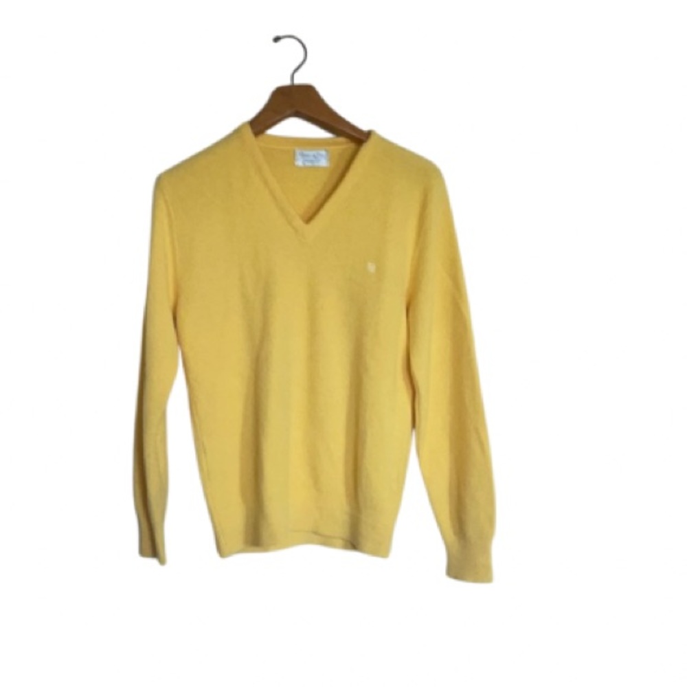 Christian Dior  yellow sweater